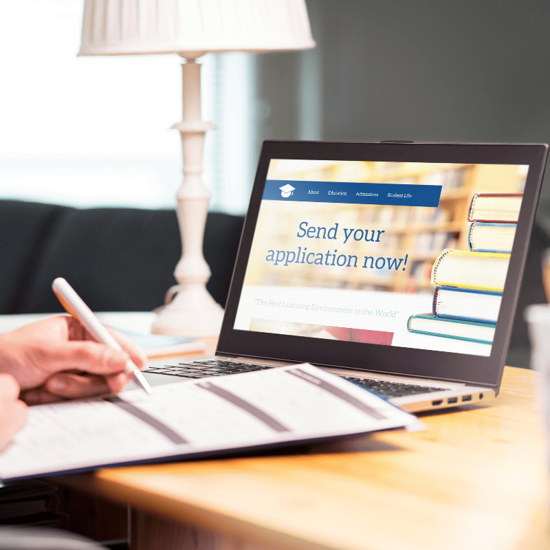 Tuition & Financial Aid 5 computer with application